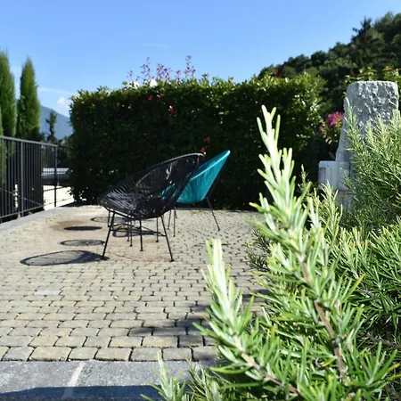 Monte E Pianello Del Lario